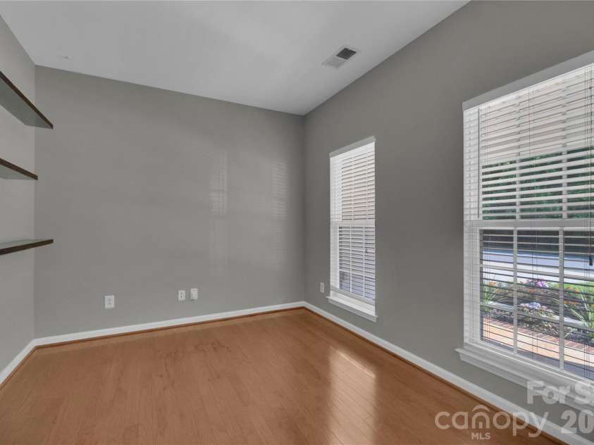 1007 Butterburr Drive, Matthews, NC 28104.  MLS# CAR4380724, YatesRealty ID 22290. 