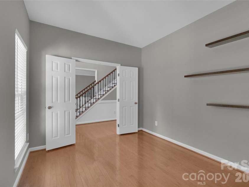 1007 Butterburr Drive, Matthews, NC 28104.  MLS# CAR4380724, YatesRealty ID 22290. 
