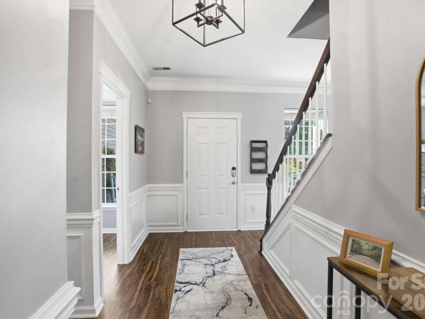 11519 Withers Mill Drive, Charlotte, NC 28278.  MLS# CAR4382106, YatesRealty ID 22291. 