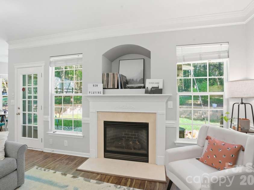 11519 Withers Mill Drive, Charlotte, NC 28278.  MLS# CAR4382106, YatesRealty ID 22291. 