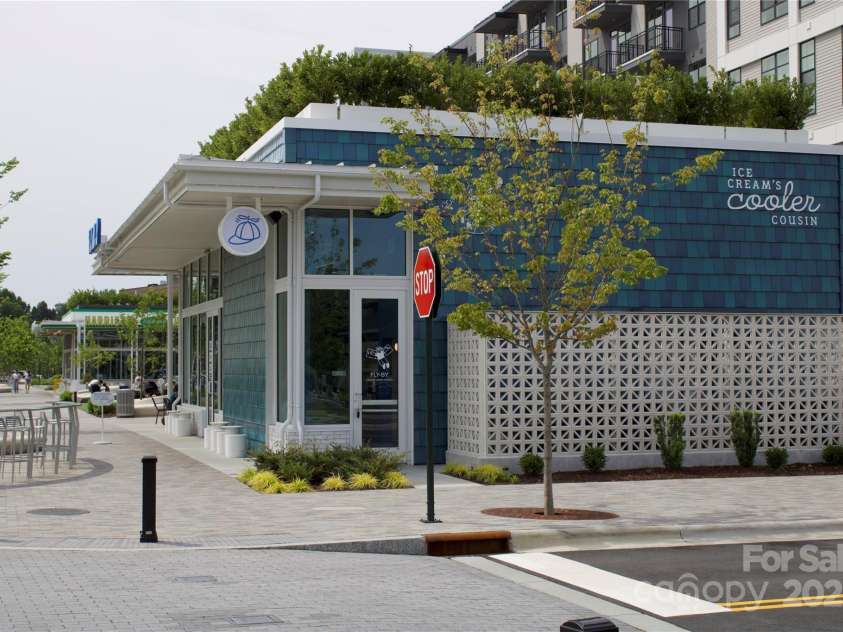 15215 Arleta Circle, Charlotte, NC 28277.  MLS# CAR4255540, YatesRealty ID 22292. 