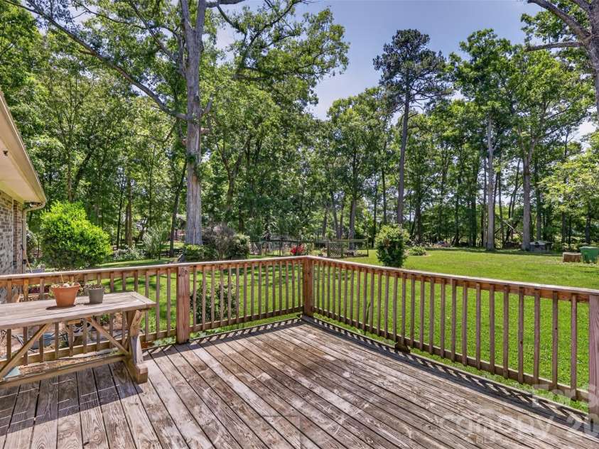 9807 Black Road, Midland, NC 28107.  MLS# CAR4381304, YatesRealty ID 22293. 