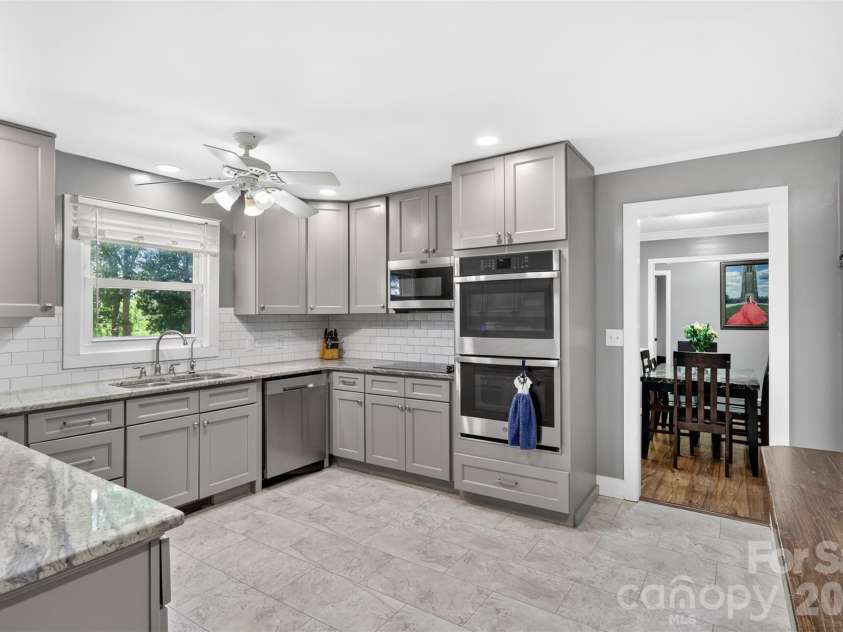 9807 Black Road, Midland, NC 28107.  MLS# CAR4381304, YatesRealty ID 22293. 