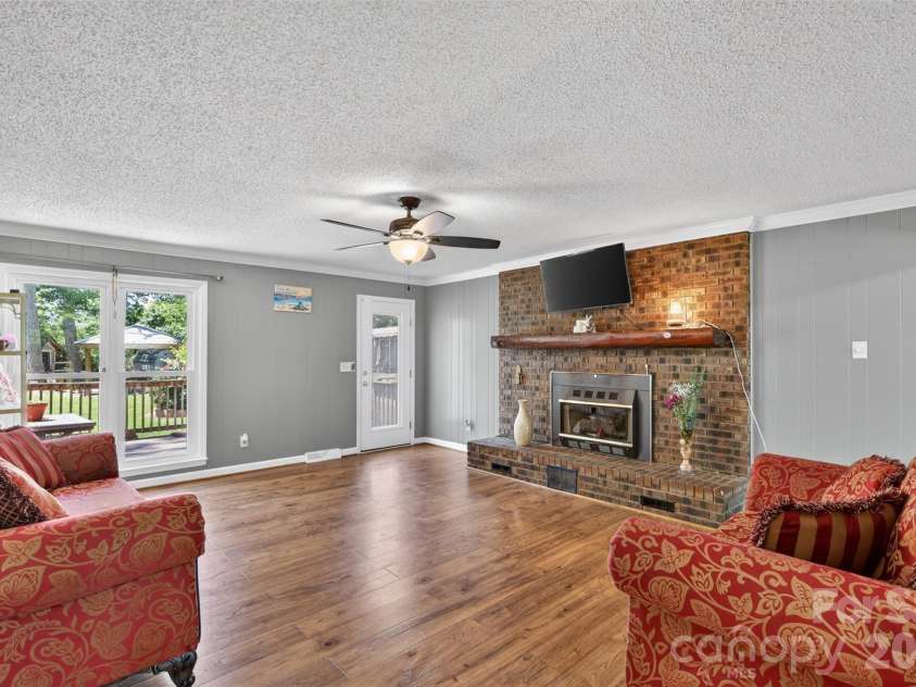 9807 Black Road, Midland, NC 28107.  MLS# CAR4381304, YatesRealty ID 22293. 