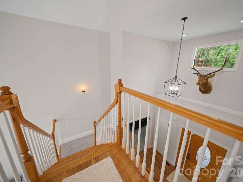 104 Black Hawk Ridge, Weaverville, NC 28787.  MLS# CAR4368591, YatesRealty ID 22294. 