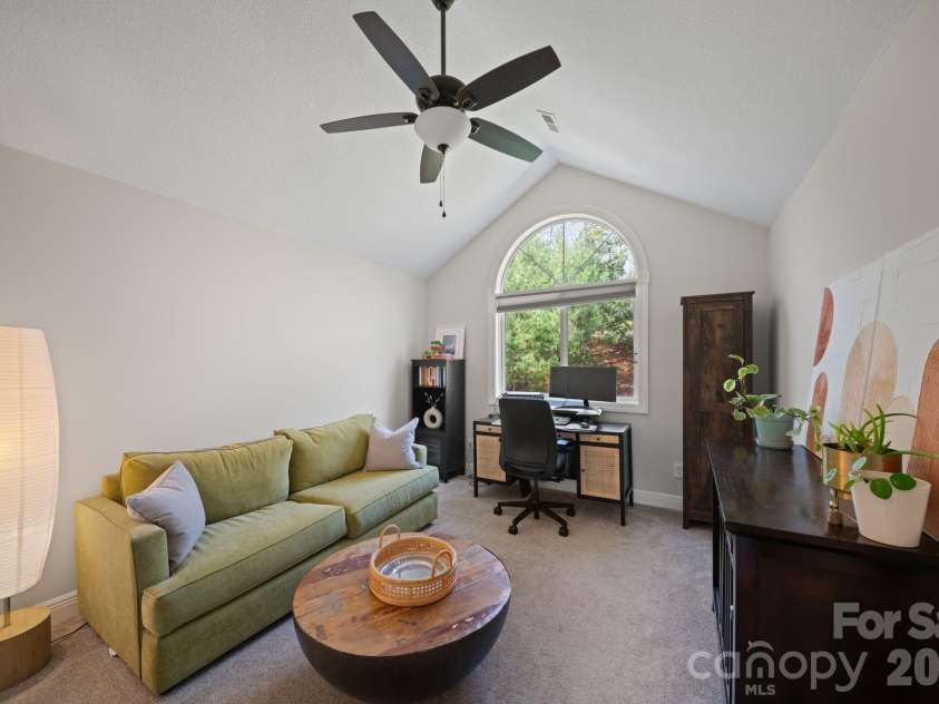 104 Black Hawk Ridge, Weaverville, NC 28787.  MLS# CAR4368591, YatesRealty ID 22294. 