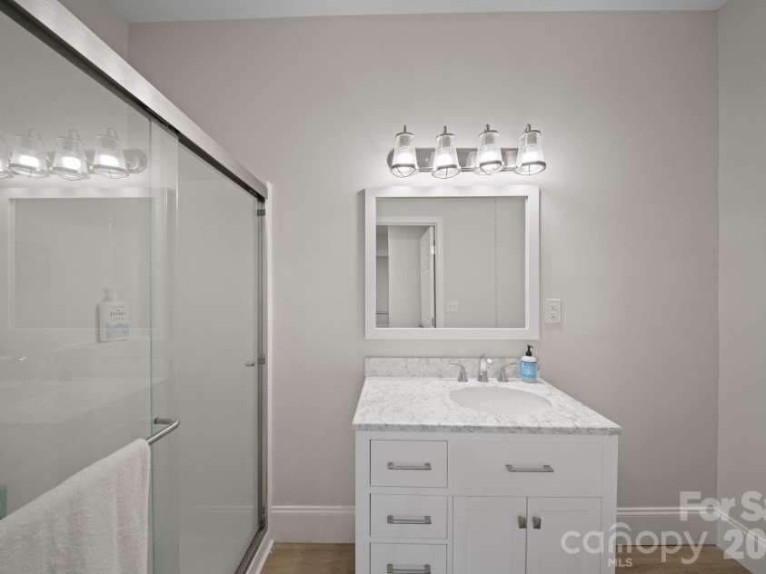 104 Black Hawk Ridge, Weaverville, NC 28787.  MLS# CAR4368591, YatesRealty ID 22294. 