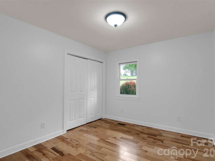 9 Squirrel Ridge Drive, Weaverville, NC 28787.  MLS# CAR4381425, YatesRealty ID 22295. Bedroom 1