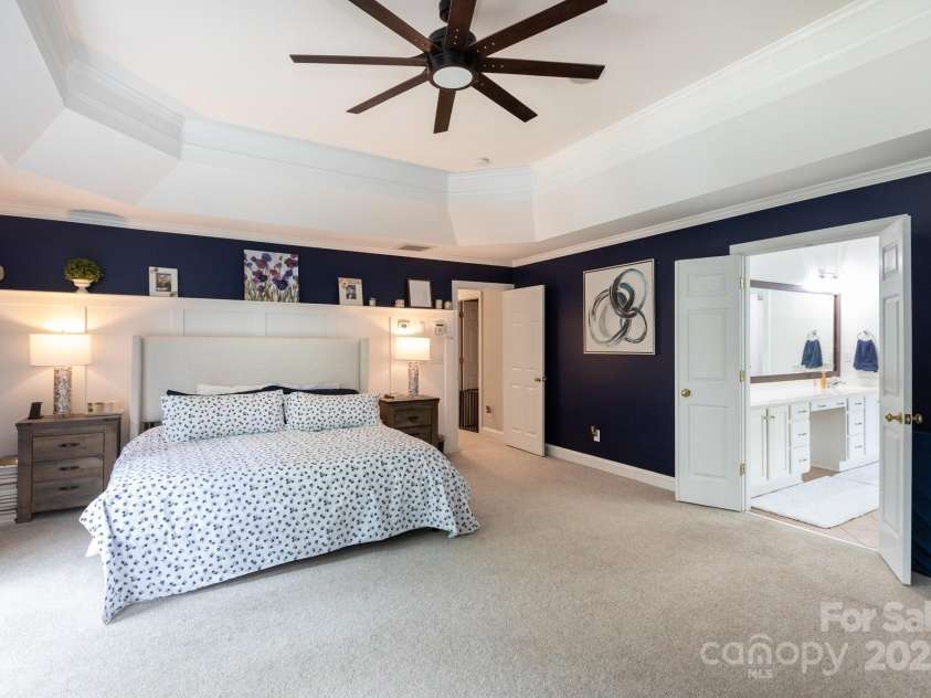 132 Parkside Lane, Mooresville, NC 28117.  MLS# CAR4261091, YatesRealty ID 22296. 