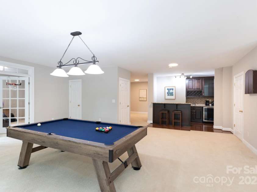 132 Parkside Lane, Mooresville, NC 28117.  MLS# CAR4261091, YatesRealty ID 22296. 