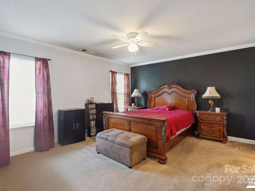 1457 Matthew Allen Circle, Kannapolis, NC 28081.  MLS# CAR4259827, YatesRealty ID 22297. Primary Bedroom
