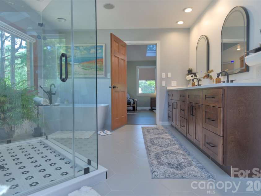 6870 Lowder Road, Salisbury, NC 28147.  MLS# CAR4368281, YatesRealty ID 22298. Huge custom shower