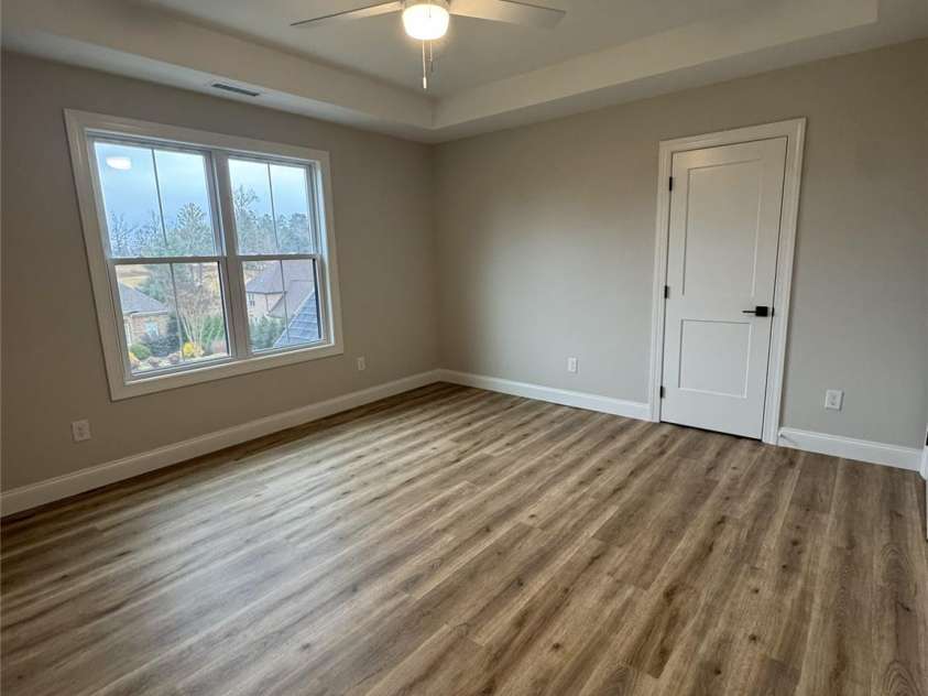 112 Wexford Pointe, Hickory, NC 28601.  MLS# CAR4390424, YatesRealty ID 2230. 