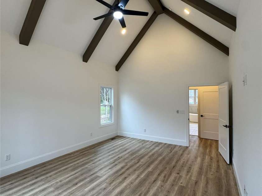 112 Wexford Pointe, Hickory, NC 28601.  MLS# CAR4390424, YatesRealty ID 2230. 