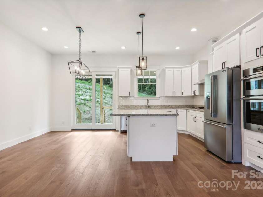 62 Maple Knoll Drive, Hendersonville, NC 28792.  MLS# CAR4120229, YatesRealty ID 2230. 