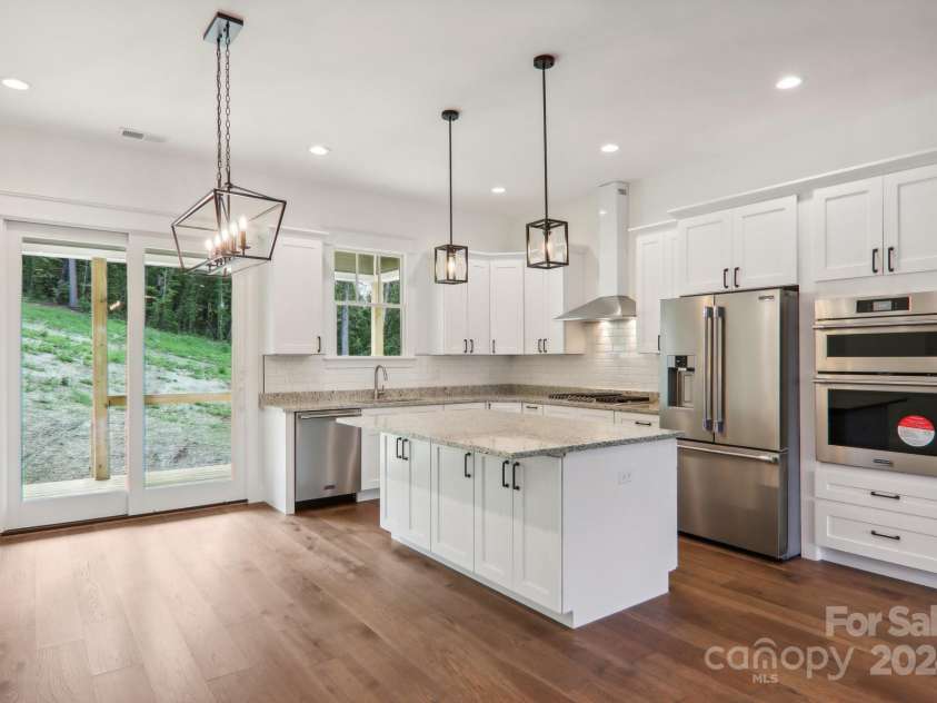 62 Maple Knoll Drive, Hendersonville, NC 28792.  MLS# CAR4120229, YatesRealty ID 2230. 