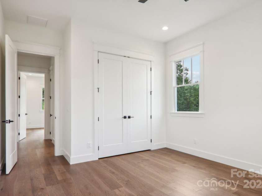 62 Maple Knoll Drive, Hendersonville, NC 28792.  MLS# CAR4120229, YatesRealty ID 2230. 