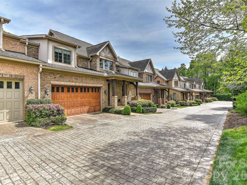5909 Tred Avon Court, Charlotte, NC 28226.  MLS# CAR4363908, YatesRealty ID 22300. 