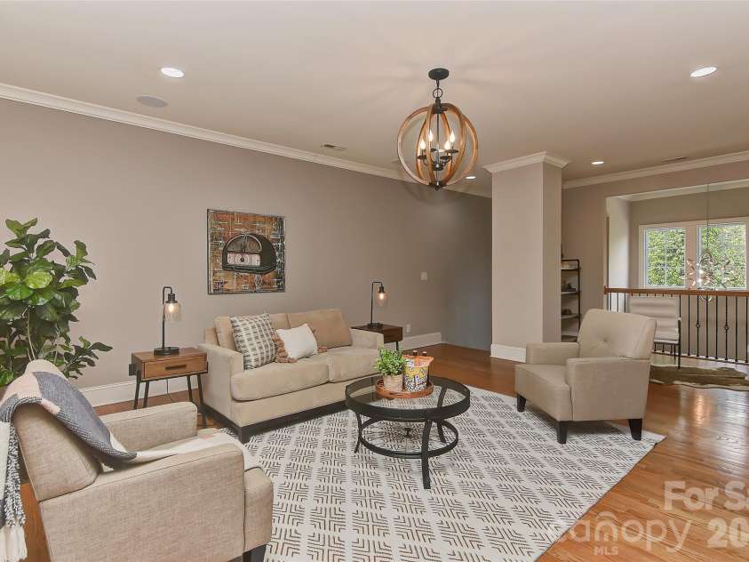 5909 Tred Avon Court, Charlotte, NC 28226.  MLS# CAR4363908, YatesRealty ID 22300. 