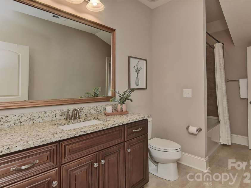 5909 Tred Avon Court, Charlotte, NC 28226.  MLS# CAR4363908, YatesRealty ID 22300. 
