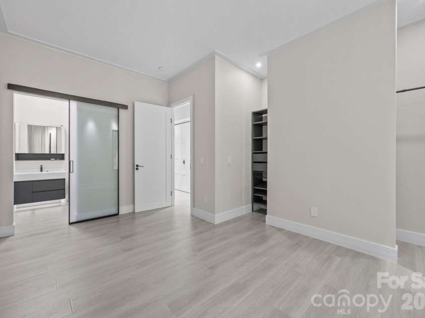 12930 Hamilton Road, Charlotte, NC 28273.  MLS# CAR4377146, YatesRealty ID 22301. 