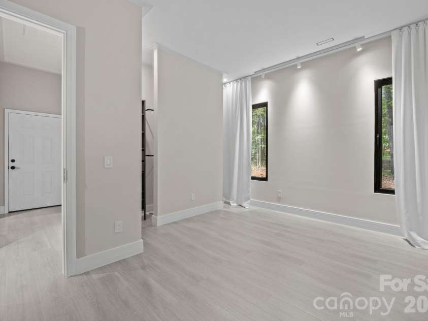12930 Hamilton Road, Charlotte, NC 28273.  MLS# CAR4377146, YatesRealty ID 22301. 
