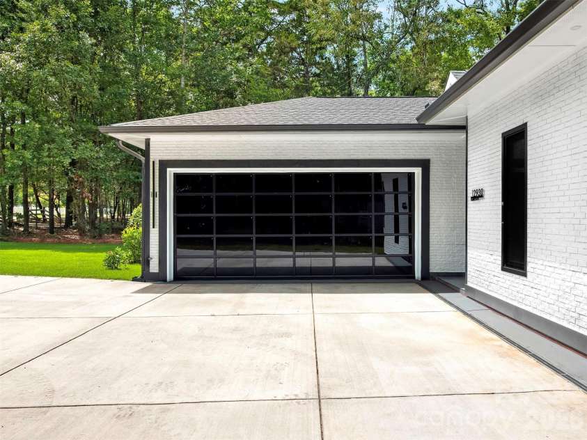 12930 Hamilton Road, Charlotte, NC 28273.  MLS# CAR4377146, YatesRealty ID 22301. 