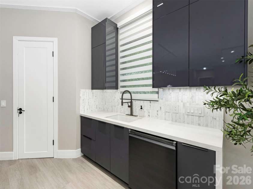 12930 Hamilton Road, Charlotte, NC 28273.  MLS# CAR4377146, YatesRealty ID 22301. 