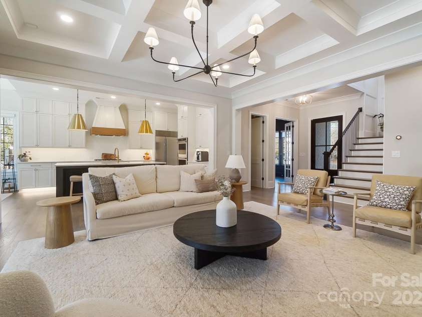 7215 Alexander Road, Charlotte, NC 28270.  MLS# CAR4260910, YatesRealty ID 22302. For illustrative purposes only on pictures