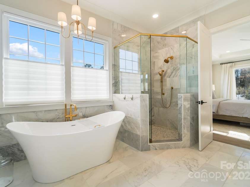 7215 Alexander Road, Charlotte, NC 28270.  MLS# CAR4260910, YatesRealty ID 22302. For illustrative purposes only on pictures
