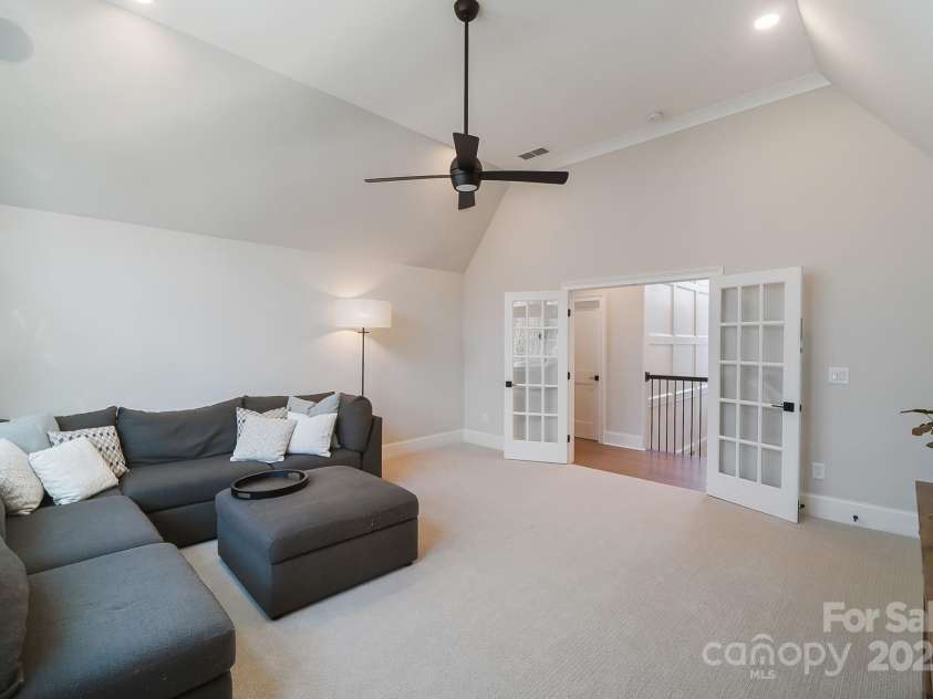 7215 Alexander Road, Charlotte, NC 28270.  MLS# CAR4260910, YatesRealty ID 22302. For illustrative purposes only on pictures