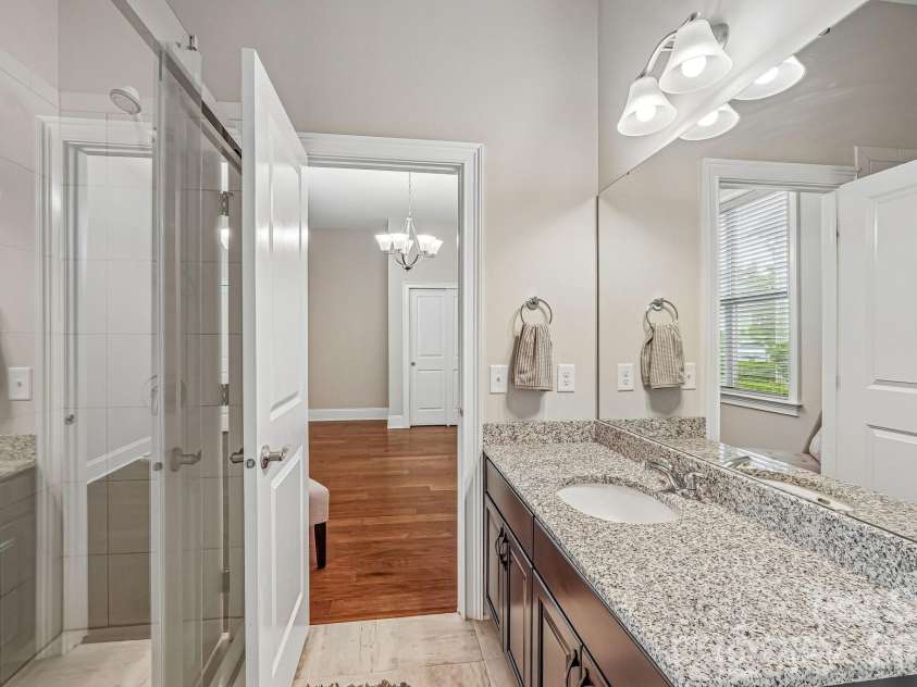 14503 Crest Court, Charlotte, NC 28278.  MLS# CAR4375931, YatesRealty ID 22304. 