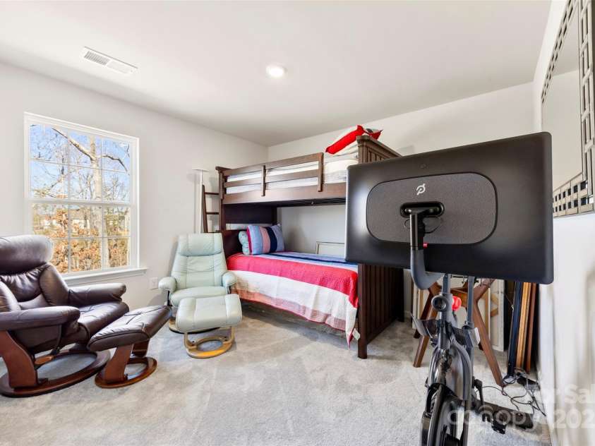 14030 Turncloak Drive, Charlotte, NC 28278.  MLS# CAR4229201, YatesRealty ID 22305. 