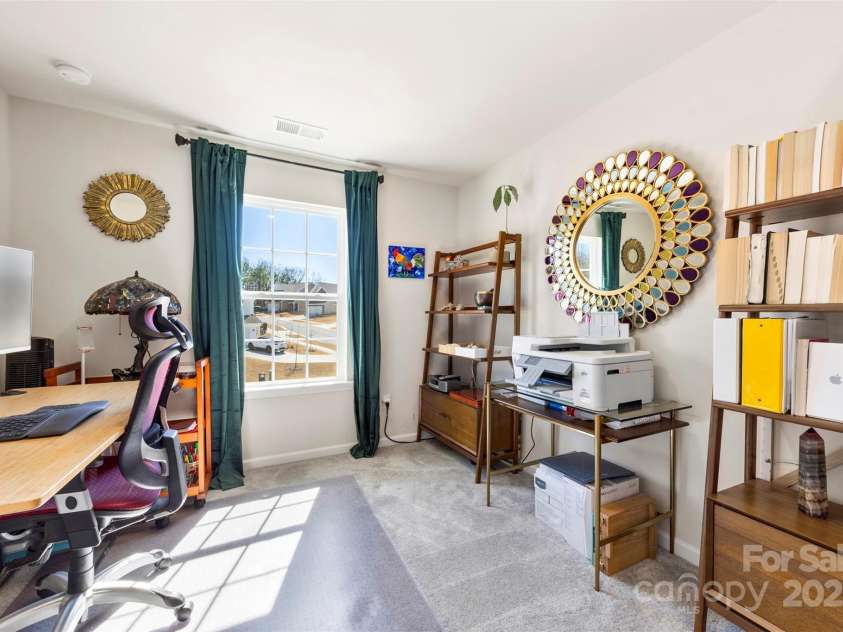 14030 Turncloak Drive, Charlotte, NC 28278.  MLS# CAR4229201, YatesRealty ID 22305. 