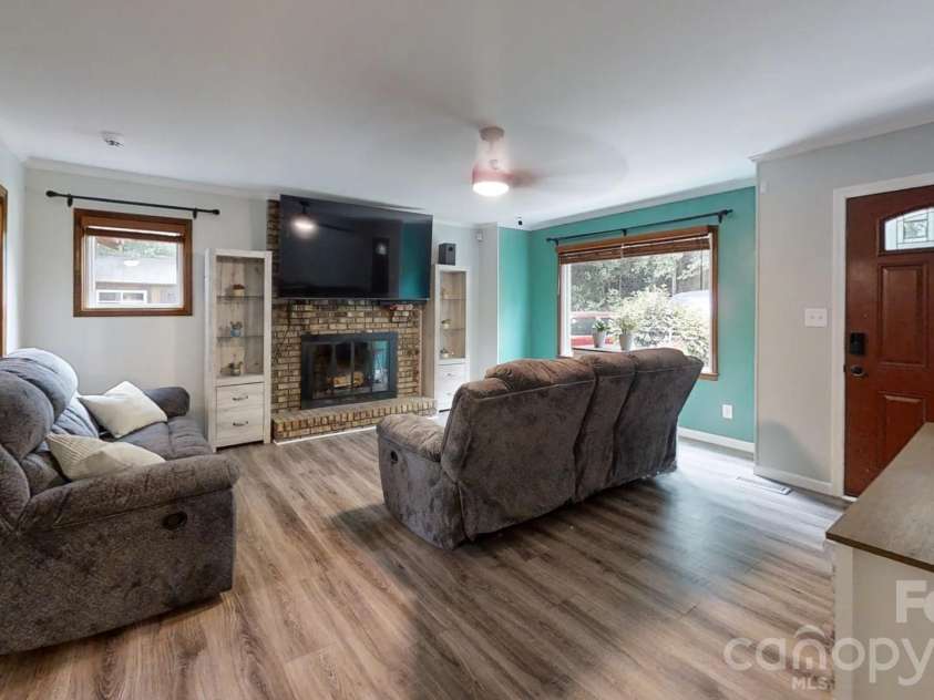 313 Church Street, Stanley, NC 28164.  MLS# CAR4381606, YatesRealty ID 22306. 