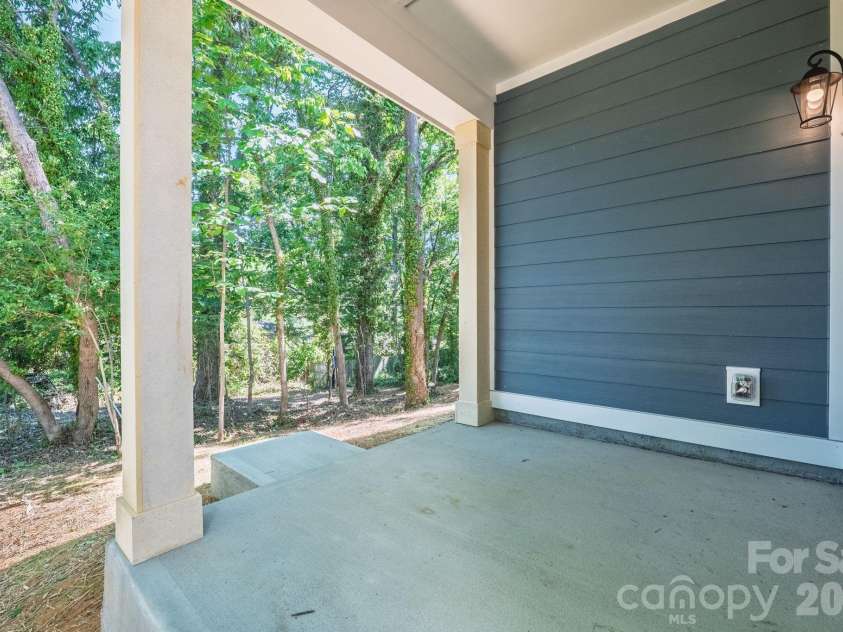 1332 Norris Avenue, Charlotte, NC 28206.  MLS# CAR4341791, YatesRealty ID 22307. 