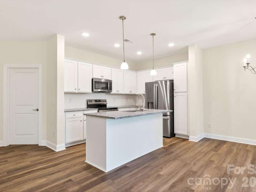 1332 Norris Avenue, Charlotte, NC 28206.  MLS# CAR4341791, YatesRealty ID 22307. 