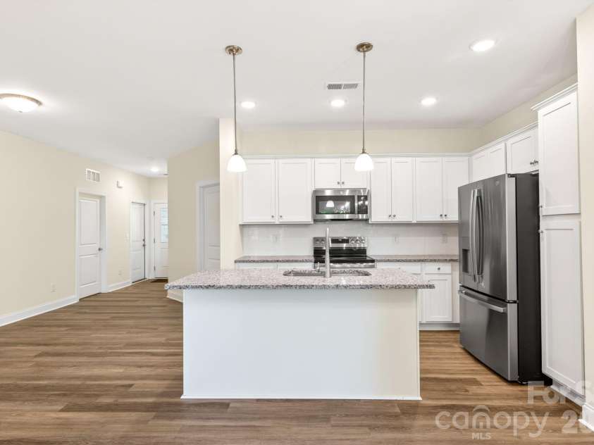 1332 Norris Avenue, Charlotte, NC 28206.  MLS# CAR4341791, YatesRealty ID 22307. 