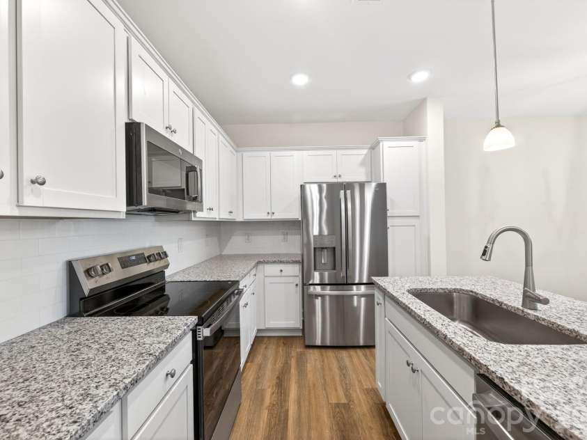 1332 Norris Avenue, Charlotte, NC 28206.  MLS# CAR4341791, YatesRealty ID 22307. 