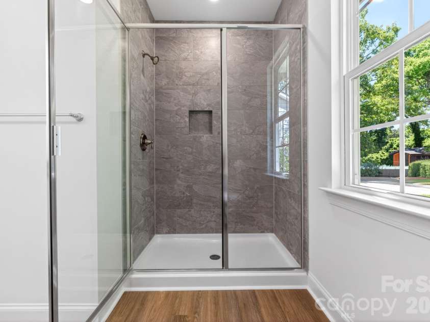 1332 Norris Avenue, Charlotte, NC 28206.  MLS# CAR4341791, YatesRealty ID 22307. 