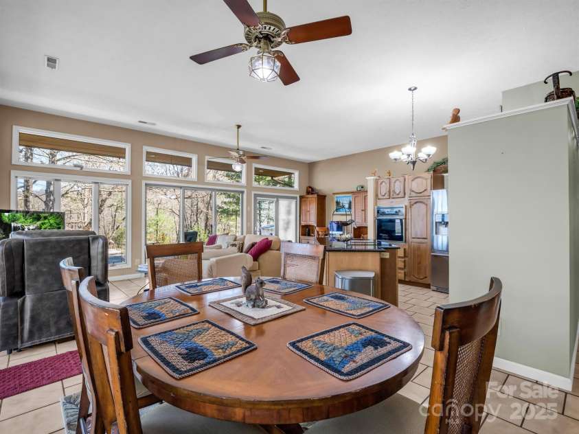 828 Foster Hill Drive, Hendersonville, NC 28739.  MLS# CAR4271476, YatesRealty ID 22307. 
