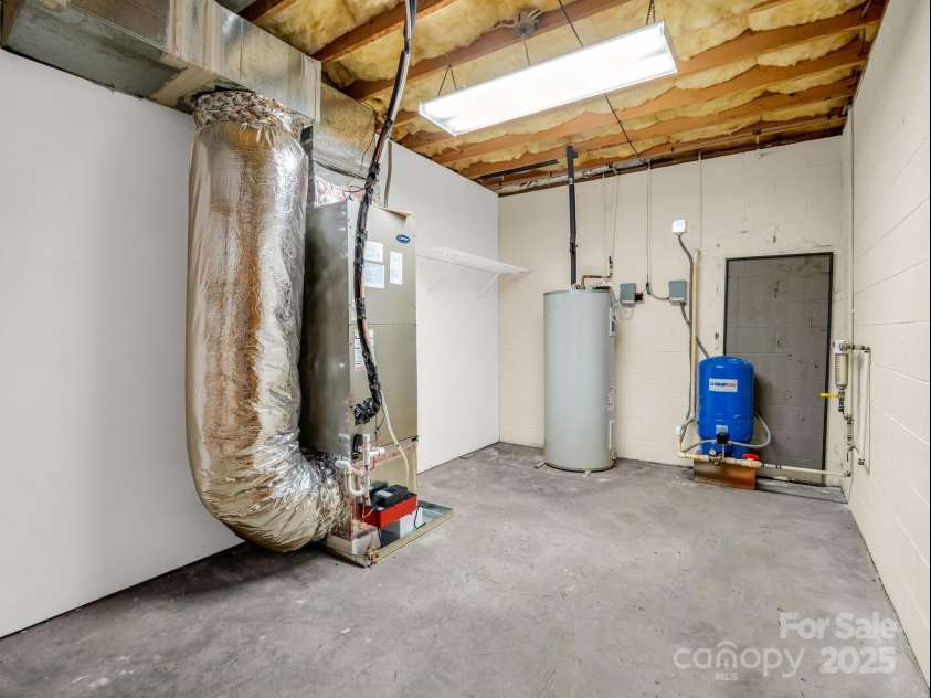 163 Summit Lane, Rutherfordton, NC 28139.  MLS# CAR4254893, YatesRealty ID 22308. 