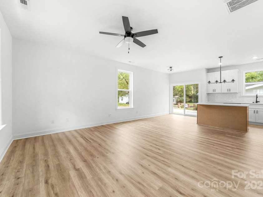 603 Calvary Street, Shelby, NC 28150.  MLS# CAR4328305, YatesRealty ID 2231. 