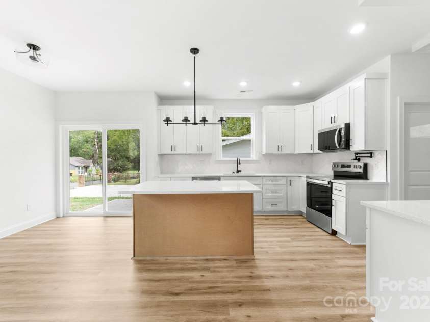 603 Calvary Street, Shelby, NC 28150.  MLS# CAR4328305, YatesRealty ID 2231. 