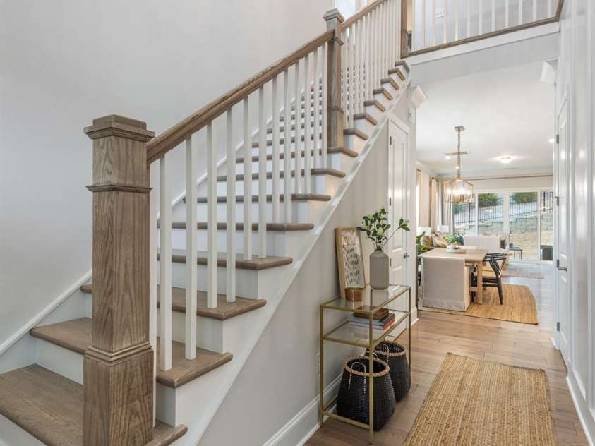 3111 Everly Enclave Way, Charlotte, NC 28210.  MLS# CAR4346886, YatesRealty ID 22312. Entering through Front Door
