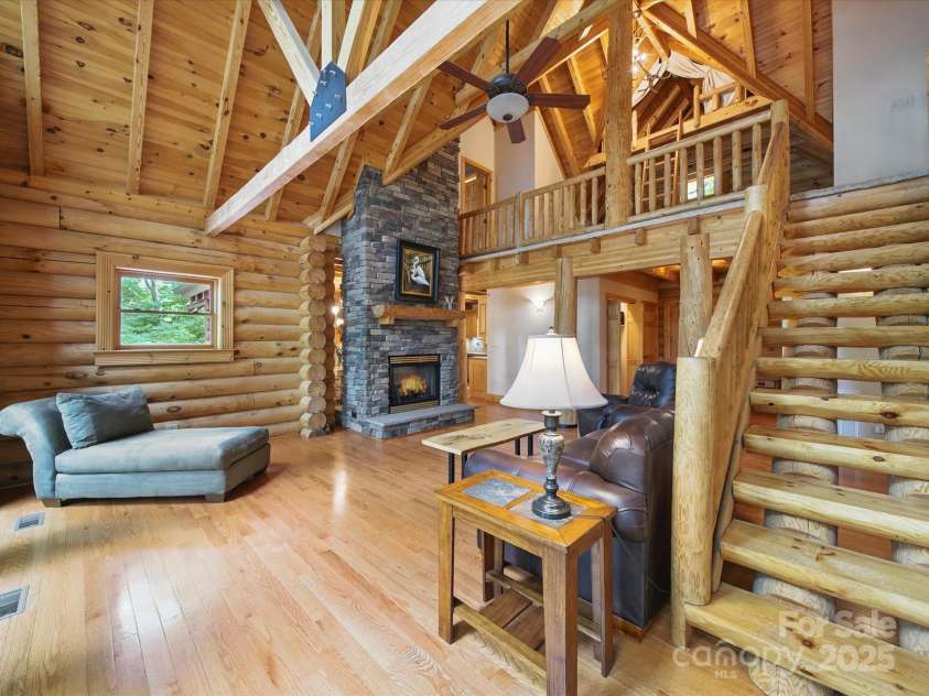 559 Dockside Terrace, Denton, NC 27239.  MLS# CAR4264761, YatesRealty ID 22312. 