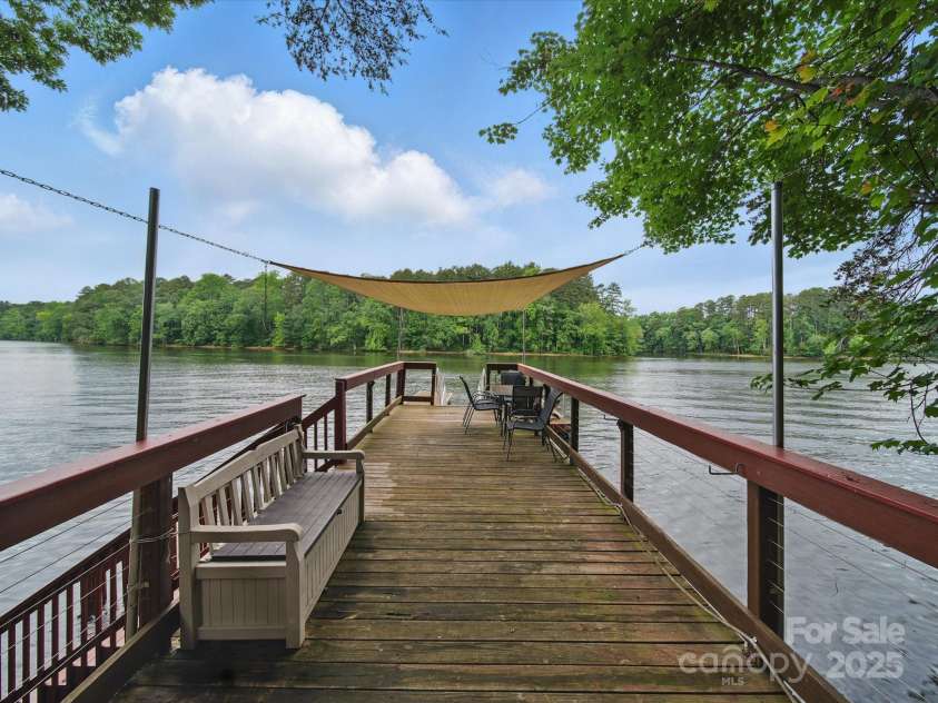 559 Dockside Terrace, Denton, NC 27239.  MLS# CAR4264761, YatesRealty ID 22312. 
