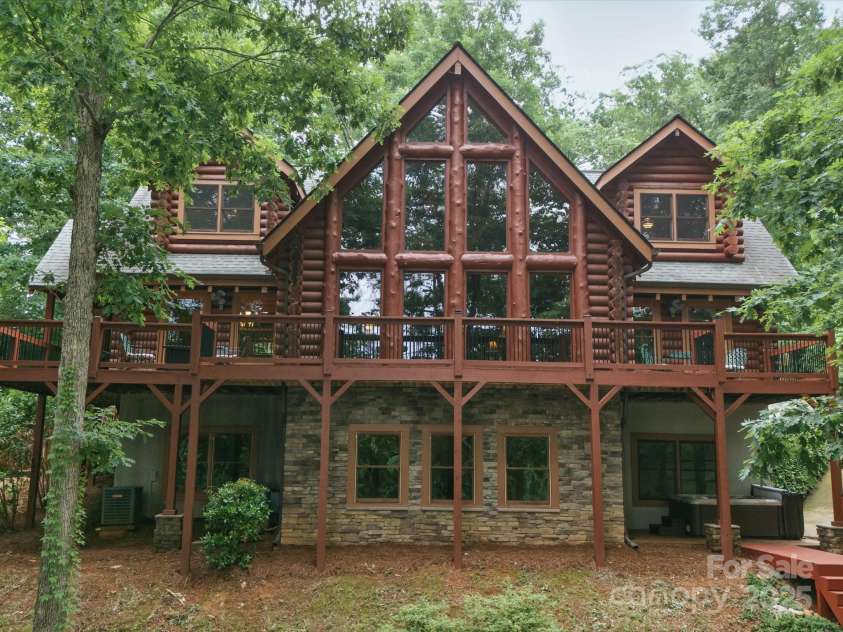559 Dockside Terrace, Denton, NC 27239.  MLS# CAR4264761, YatesRealty ID 22312. 
