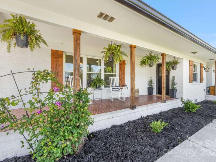 5710 Lander Benton Road, Unionville, NC 28110.  MLS# CAR4254913, YatesRealty ID 22313. Imagine your morning coffee on the inviting front porch
