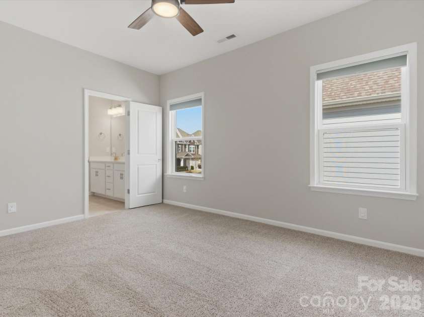 13204 Chopin Ridge Road, Huntersville, NC 28078.  MLS# CAR4363015, YatesRealty ID 22316. 